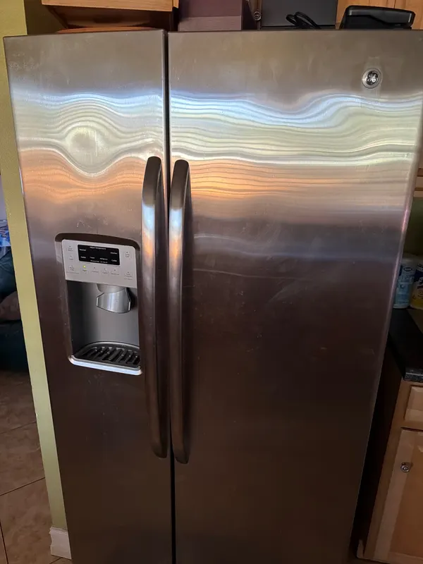GE refrigerator repair, photo 1 of 2